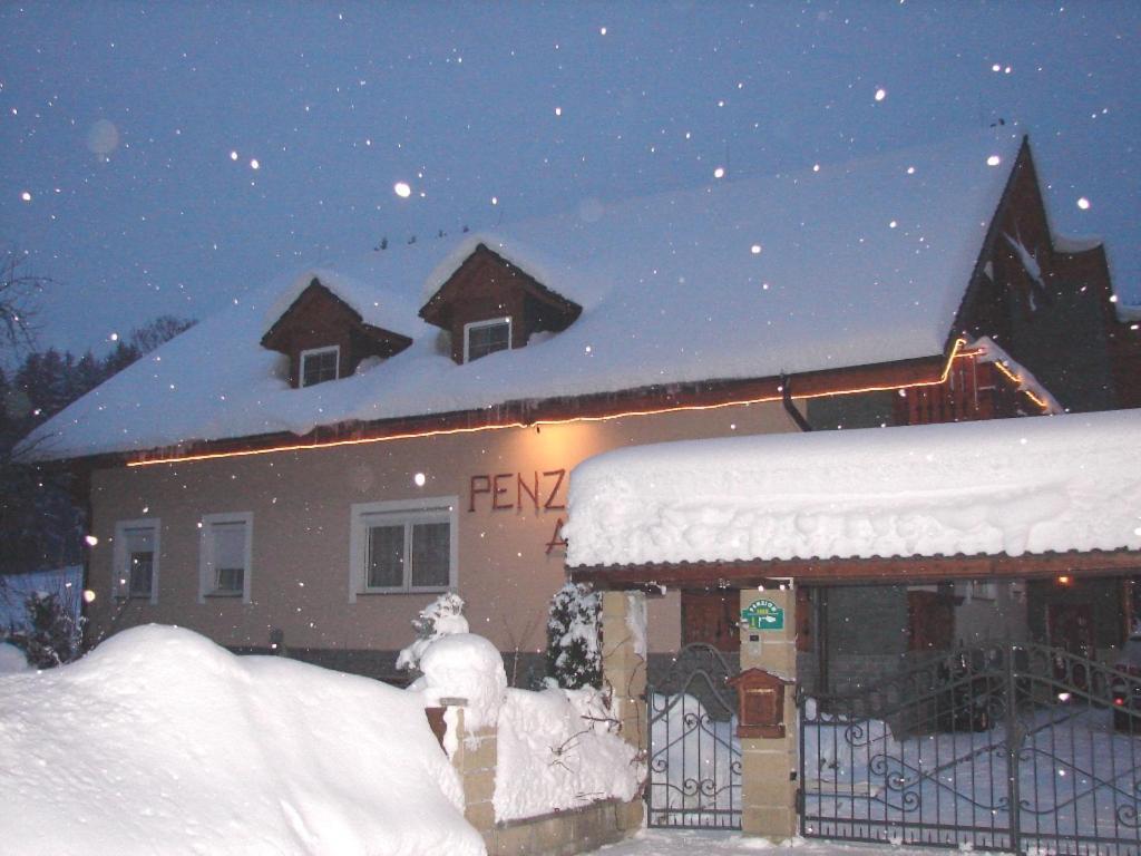 Penzion Adam - Makov Exterior foto